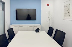 Your Success Begins with Our Rentable Office Space - Image 1