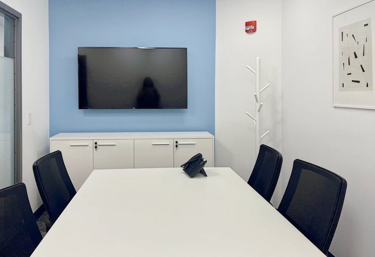 Your Success Begins with Our Rentable Office Space - Image 1