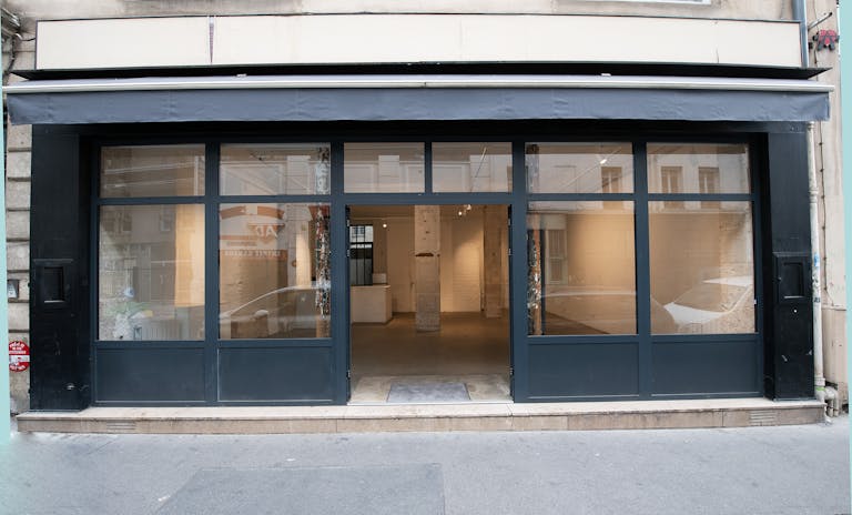 Grande galerie pour exposition ou pop-up dans le quartier Saint-Maur/Voltaire - Image 1