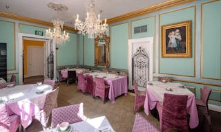 Unique Multi-themed space in a Historical Pasadena building - Image 4