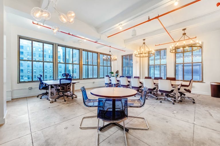 Sun Drenched Private Full Floor Office for 75+ - Image 1