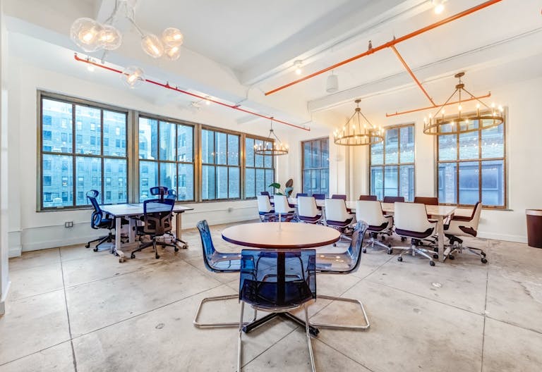 Sun Drenched Private Full Floor Office for 75+ - Image 1