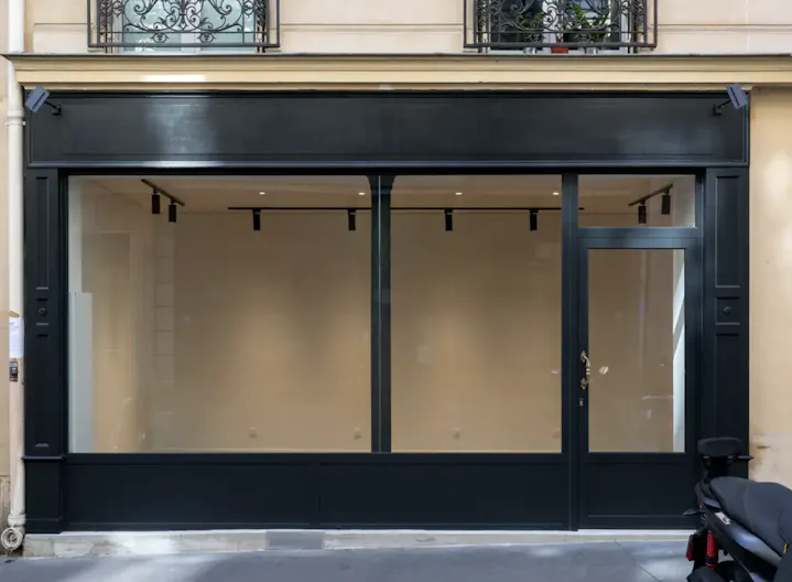 Superbe popup store South Pigalle - Image 0