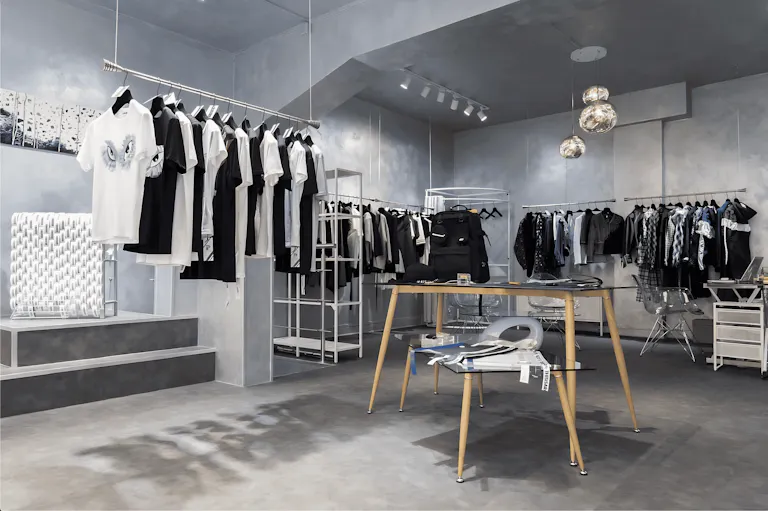 Pop-up Store, Showroom in center Le Marais - Image 4