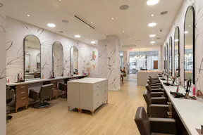 The Most Beautiful Salon in New York City  - Image 6