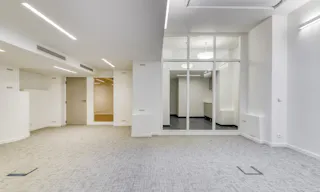 Unique Space near Parc Monceau - Image 10
