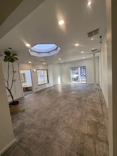 Sunset Courtyard ? Flexible Pop-Up Venue on Iconic Sunset Blvd | West Hollywood - Image 0