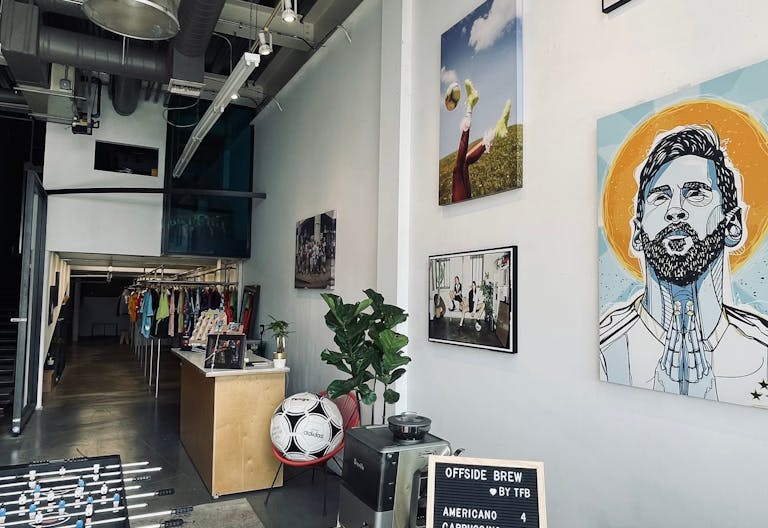 Versatile Downtown LA Industrial Studio, Retail, Event Space - Image 0