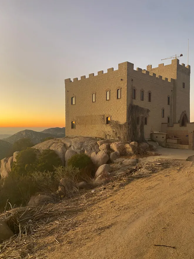The Castle at King's Rock - Image 0