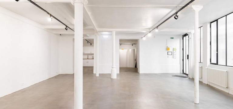 Showroom 110m2 Marais  - Image 3