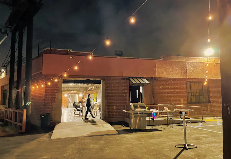 20,000 Private outdoor event space - Image 3