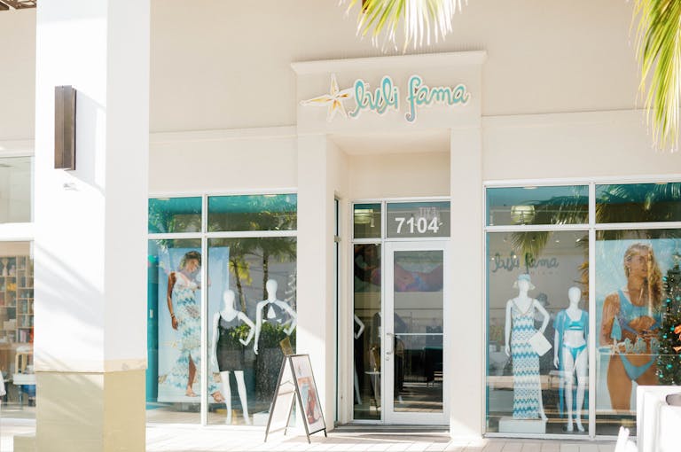 Prime Retail Venue in Downtown Palm Beach Gardens - Image 0