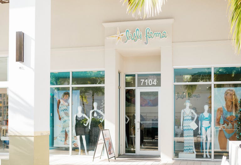 Prime Retail Venue in Downtown Palm Beach Gardens - Image 0