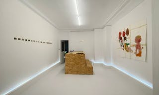 Sophisticated Boutique in the 9th district - Image 13