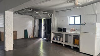 HUGE Private Storage Space Available in Brickell (West Brickell / Little Havana) - Image 1