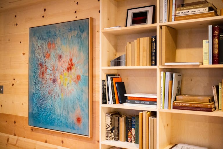 Beautiful hand built wood gallery in the Sunset - Image 3