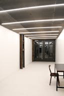 550 SqFt space on rue Saint-Martin (Haut Marais / Montorgueil / Beaubourg / Pompidou) - Image 5