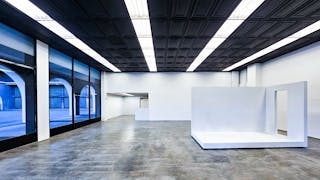 Spacious Art Gallery and Production Studio - Image 10