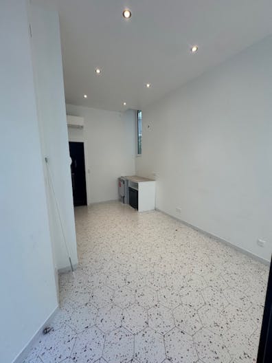 Espace pop-Up coeur du Marais - Image 4