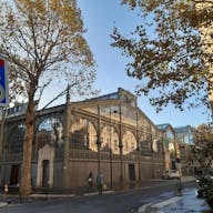 Contemporary Showroom in Le Marais - Image 13