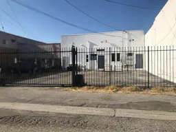 Spacious West Pico Pop Up Space - Image 5