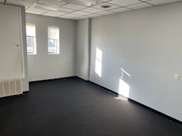 Brand new renovated medical or commercial office for rent - Image 8