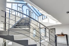 Showroom/ Rooftop - Une adresse confidentielle Design, Chic au c?ur d'un quartier anim� - Image 4