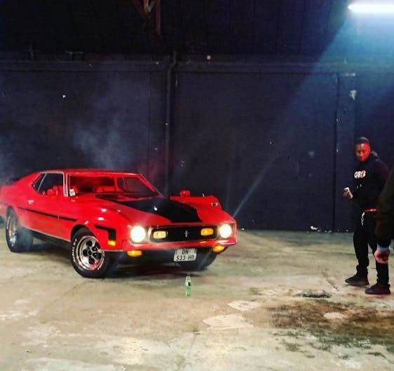 D�cor/Lieu de tournage: Entrep�t - Image 4