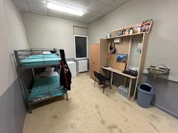 D�cor/Lieu de tournage: Centre p�nitentiaire / Prison - Image 4