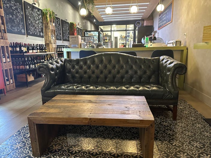 Wynwood spot - wine bar concept - Image 1