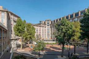 Bâtiment Institutionnel - Image 11
