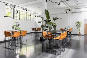 Super cool 280 sqm space in fondazione prada area - Image 4