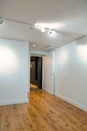 Spacious, streamlined gallery - your projects in the heart of the art district - Image 4