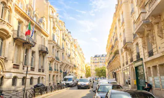 Un espace neuf en plein coeur du Gros Cailloux - 3 rue Sédillot, Paris 7ᵉ - Image 1