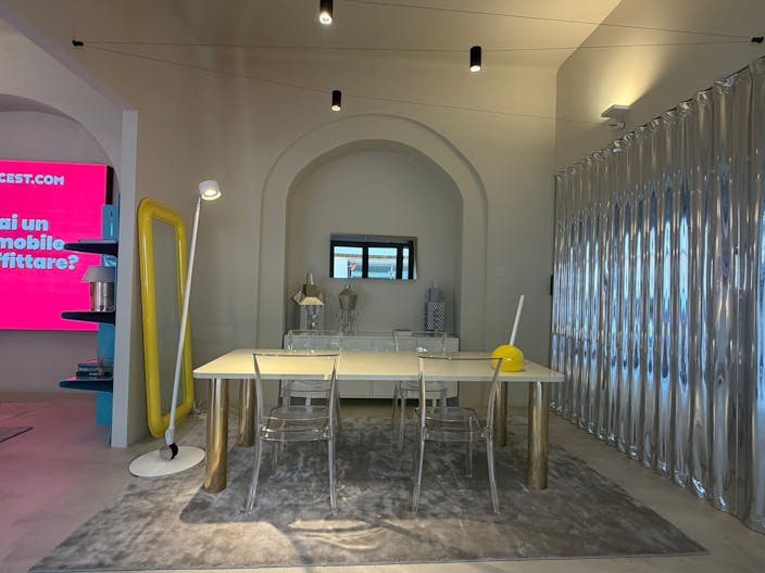 TEMPORARY SHOP in Via Solferino 32, Milano - 500€ al giorno - Image 4