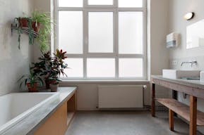 Top Floor Industrial Loft in Neukölln - Image 2