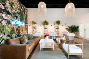 Luxury Lash Studio - Image 0