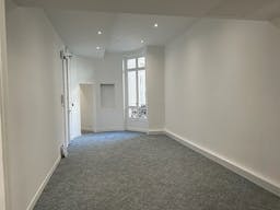 Elegant Apartment Haussmann Boulevard - Paris 8th - Image 5