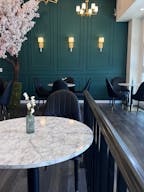 A cozy 900 sq ft caf� with nice interior in the heart of West Hollywood for every occasion - Image 3