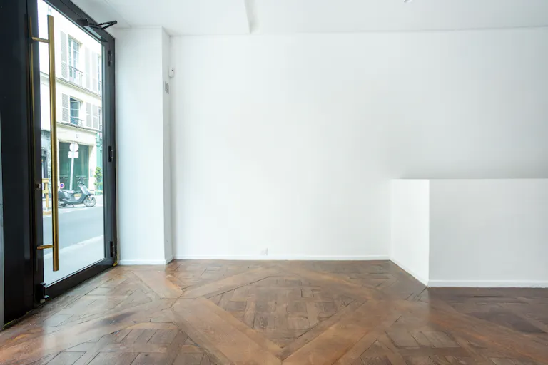 Beautiful space for exhibitions/showroom in Paris near Matignon - Champs Elysées - Image 1