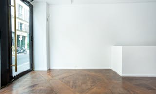 Beautiful space for exhibitions/showroom in Paris near Matignon - Champs Elysées - Image 1