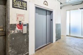 7500 sqft Bright West Soho Studios - Image 18