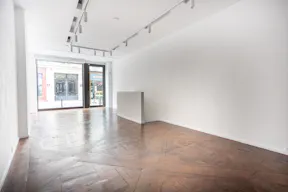 Beautiful space for exhibitions/showroom in Paris near Matignon - Champs Elysées - Image 7