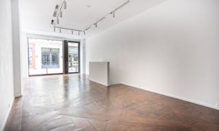 Beautiful space for exhibitions/showroom in Paris near Matignon - Champs Elysées - Image 7