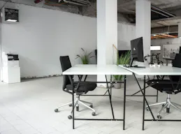 Fan-Community Pop-Up Space in Charlottenburg - Image 12