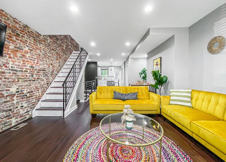 Modern Style Content Creation House - Image 0