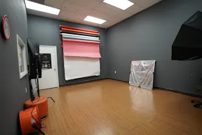 Photo Studio Near Miami Airport - Image 0