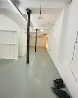 pop up store, vast and bright Haut Marais Paris - Image 13