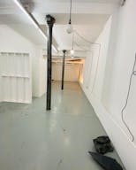 pop up store, vast and bright Haut Marais Paris - Image 13