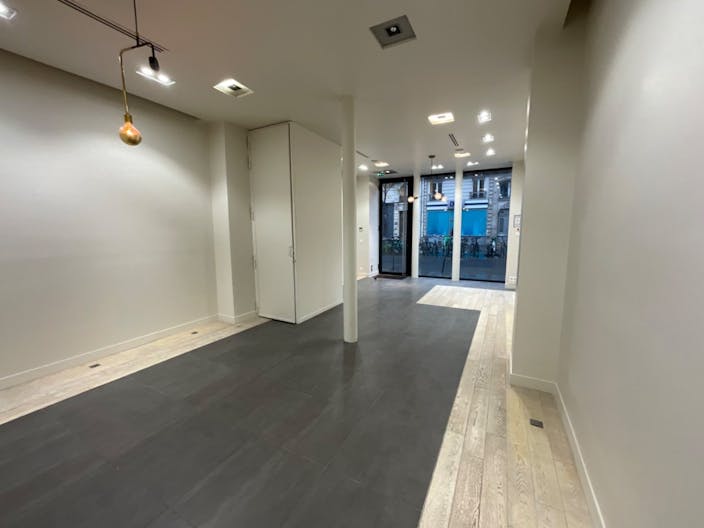 Boutique Turbigo /  �tienne Marcel /  Halles - Image 1